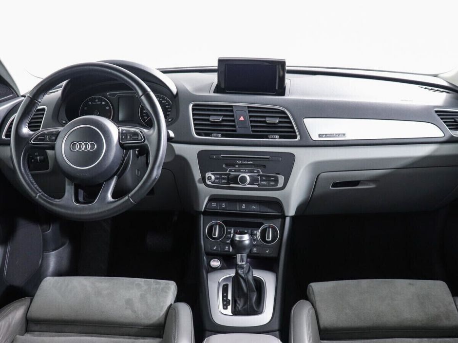 Audi Q3, 2.0 л, Робот, 2016 фото 12