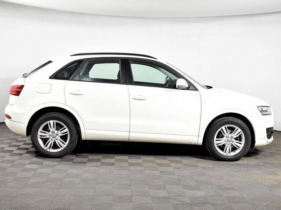 Audi Q3, 2.0 л, Робот, 2013 фото 10