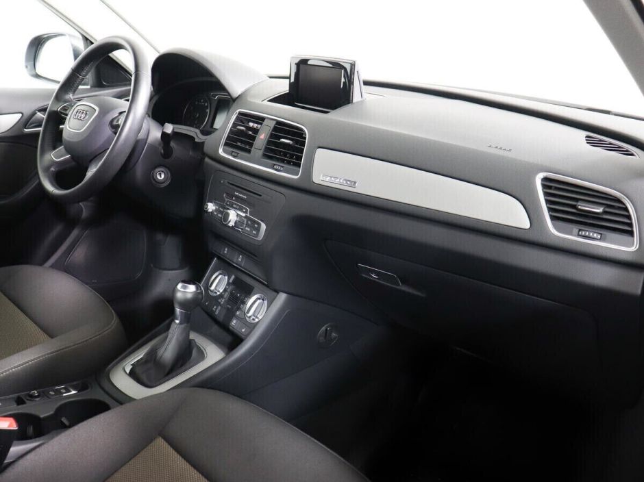 Audi Q3, 2.0 л, Робот, 2013 фото 2