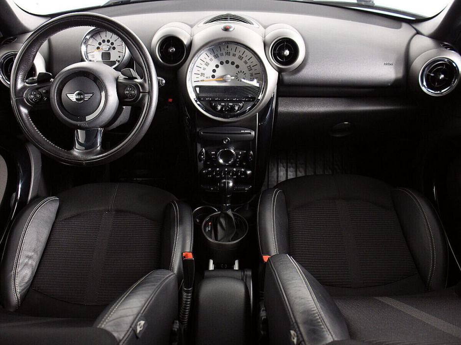 MINI Countryman, 1.6 л, АТ, 2011 фото 12