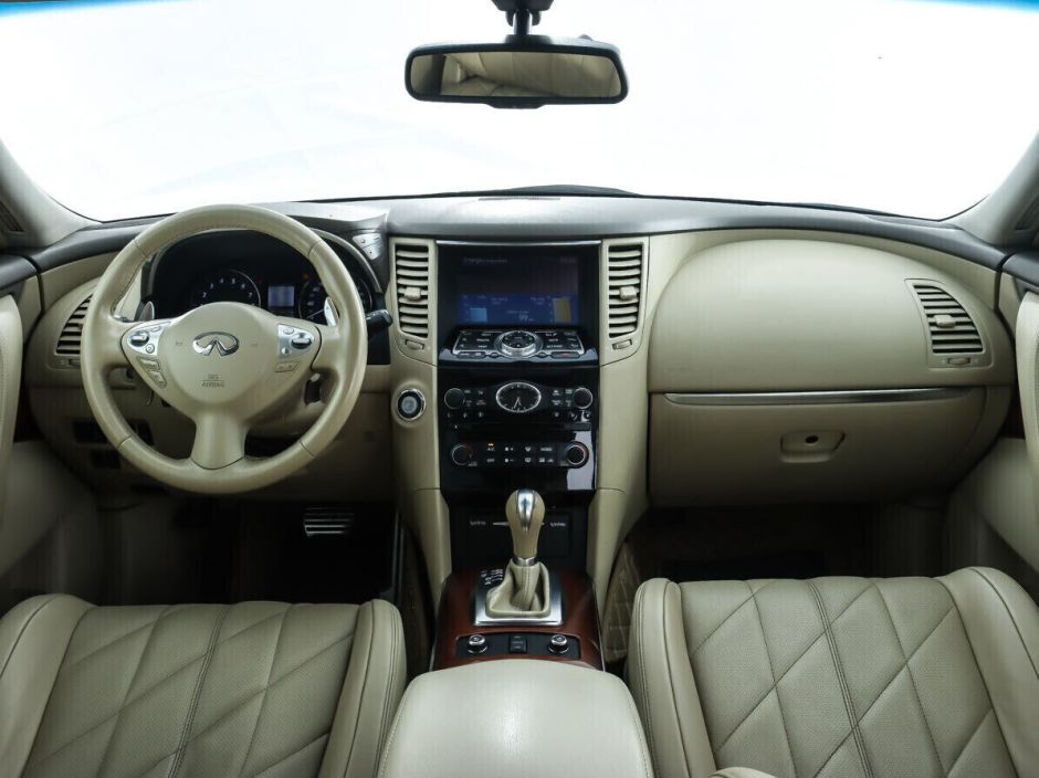 Infiniti FX, 3.7 л, АТ, 2012 фото 10
