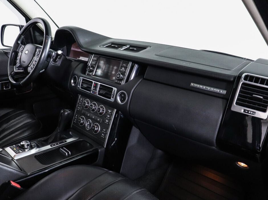 Land Rover Range Rover, 5.0 л, АТ, 2010 фото 1