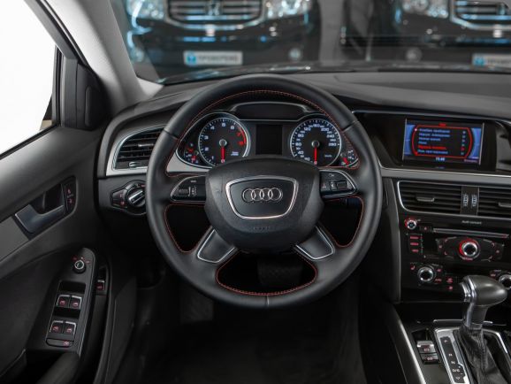 Audi A4, Вариатор, 2012 фото 11