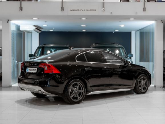 Volvo S60, АТ, 2012 фото 4