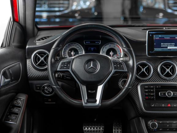 Mercedes-Benz A-класс, Робот, 2014 фото 9