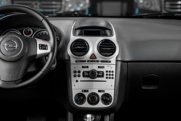 Opel Corsa, Робот, 2006 фото 9
