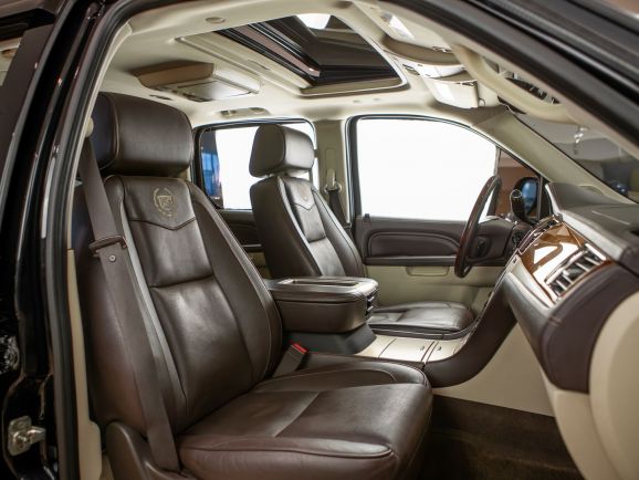 Cadillac Escalade, АТ, 2011 фото 6