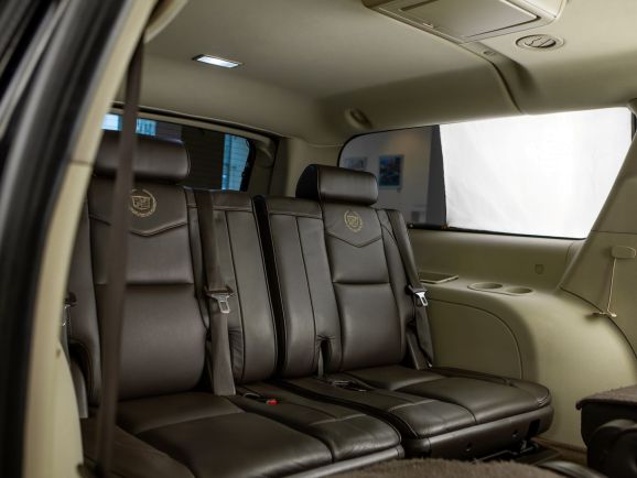 Cadillac Escalade, АТ, 2011 фото 13