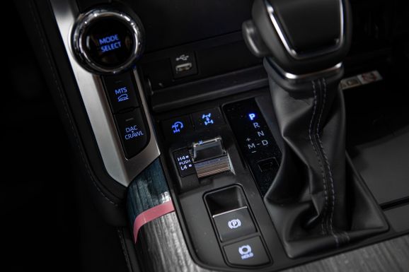 Toyota Land Cruiser, АТ, 2023 фото 23