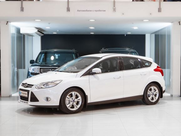 Ford Focus, Робот, 2011 фото 3