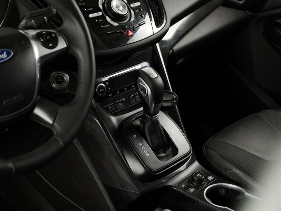 Ford Kuga, Робот, 2013 фото 13