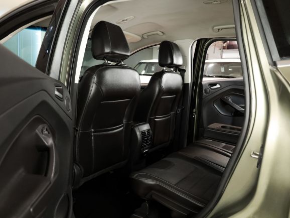 Ford Kuga, Робот, 2013 фото 18