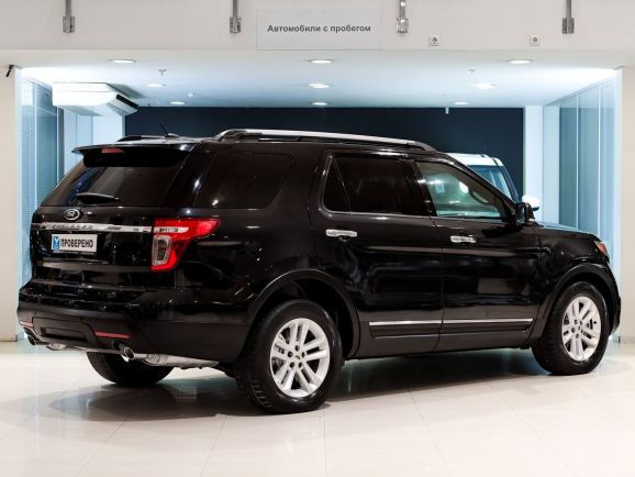 Ford Explorer, АТ, 2013 фото 4