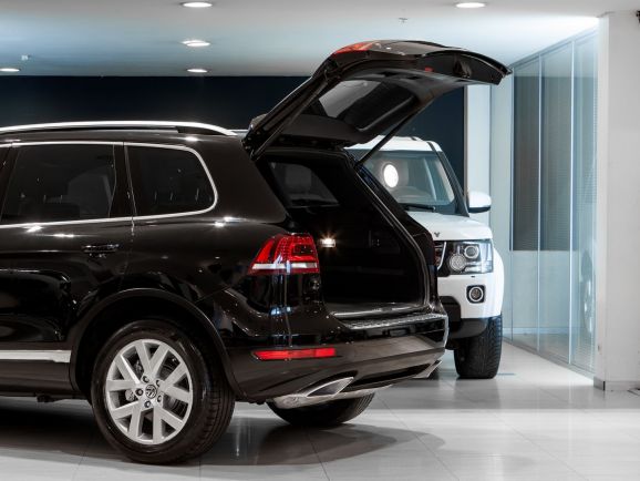 Volkswagen Touareg, АТ, 2013 фото 1