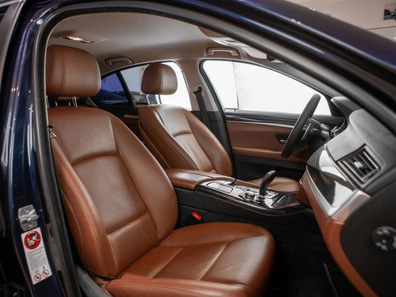 BMW 5 серия, АТ, 2013 фото 21