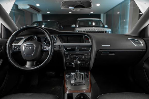 Audi A5, Вариатор, 2011 фото 12