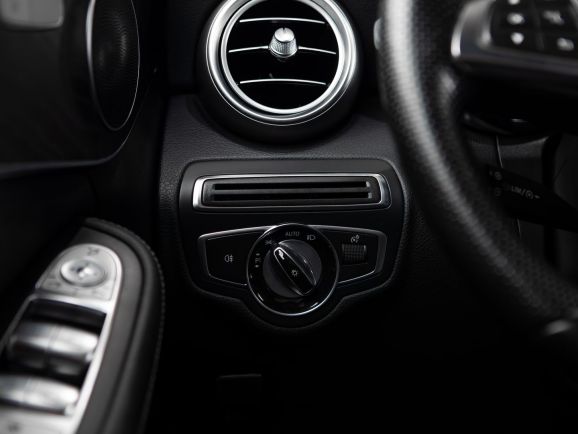 Mercedes-Benz C-класс, АТ, 2015 фото 8