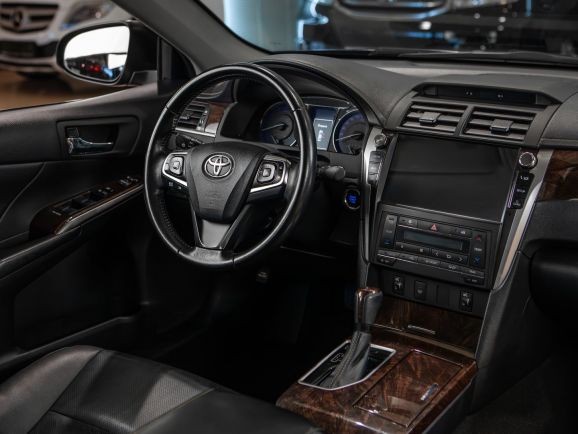 Toyota Camry, АТ, 2017 фото 10