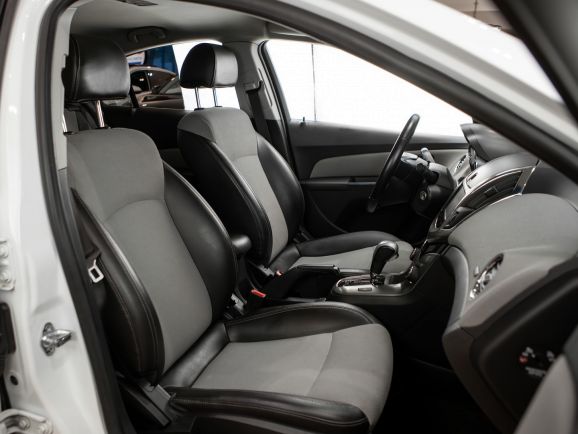 Chevrolet Cruze, АТ, 2014 фото 13
