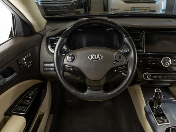 Kia Quoris, АТ, 2013 фото 19