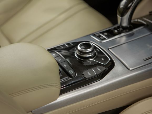 Kia Quoris, АТ, 2013 фото 24