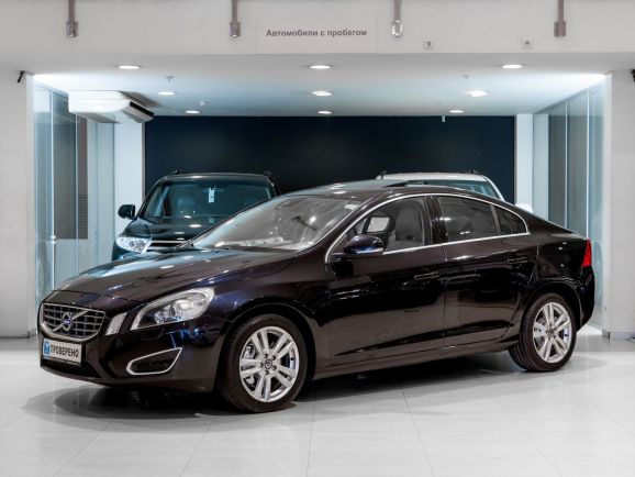 Volvo S60, АТ, 2012 фото 3