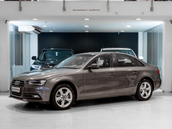 Audi A4, Вариатор, 2014 фото 3
