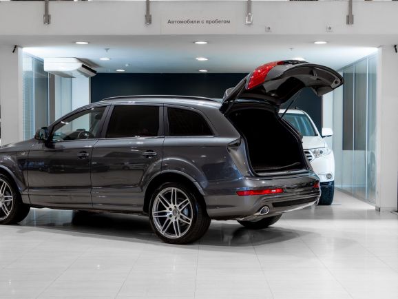 Audi Q7, АТ, 2013 фото 1