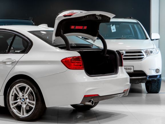 BMW 3 серия, АТ, 2014 фото 1
