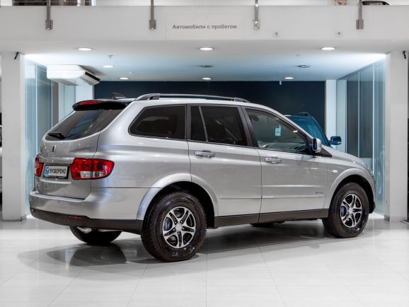 SsangYong Kyron, АТ, 2010 фото 4
