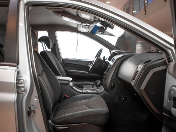 SsangYong Kyron, АТ, 2010 фото 9