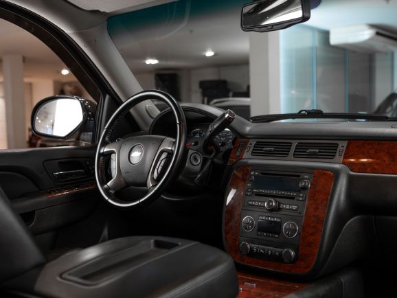 Chevrolet Tahoe, АТ, 2012 фото 7