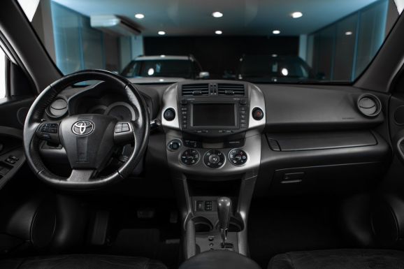 Toyota RAV4, АТ, 2009 фото 12