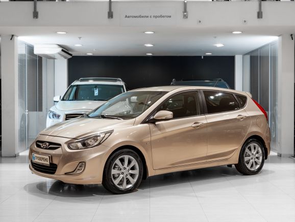 Hyundai Solaris, АТ, 2012 фото 3