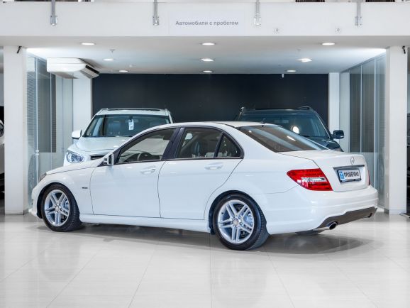 Mercedes-Benz C-класс, АТ, 2011 фото 6
