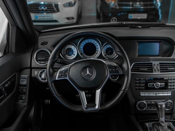 Mercedes-Benz C-класс, АТ, 2011 фото 11