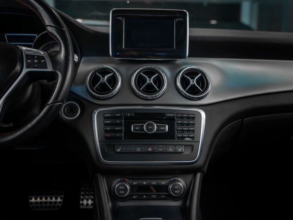 Mercedes-Benz CLA-класс, Робот, 2013 фото 14