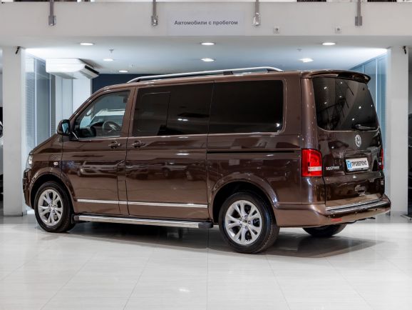 Volkswagen Multivan, Робот, 2010 фото 6