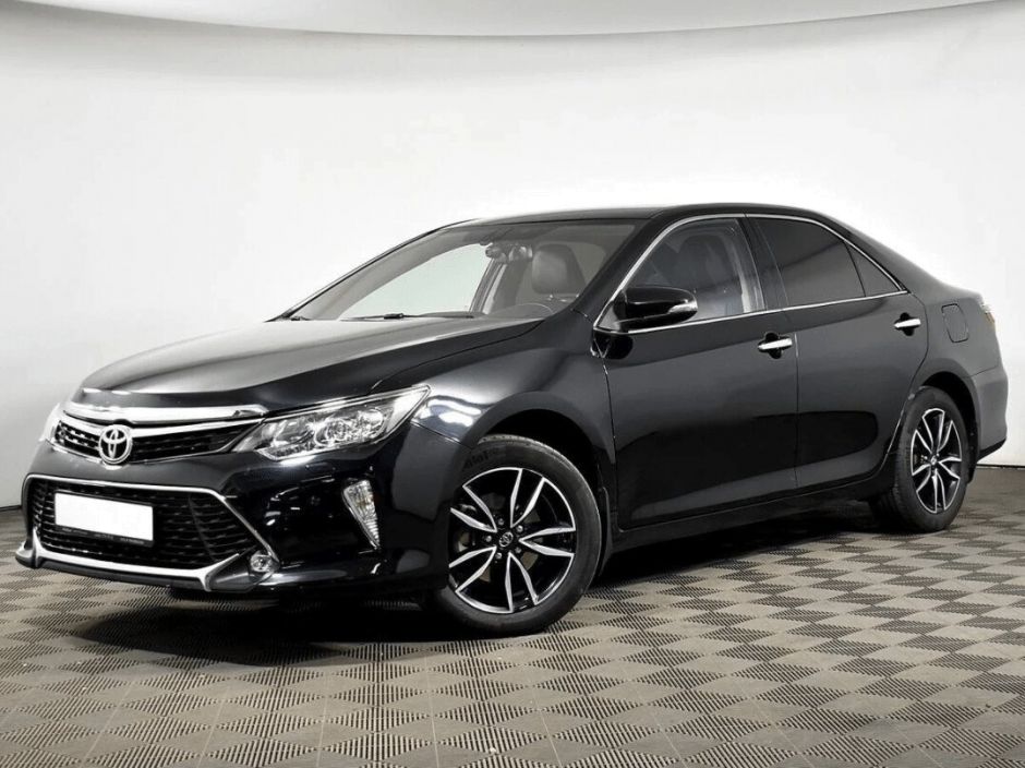 Toyota Camry, 2.5 л, АТ, 2018 фото 3