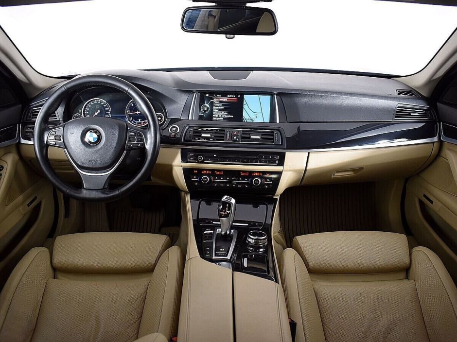 BMW 5 серии, 3.0 л, АТ, 2013 фото 11