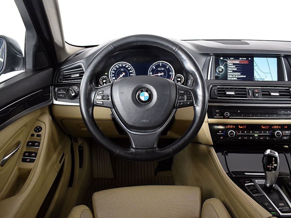 BMW 5 серии, 3.0 л, АТ, 2013 фото 12