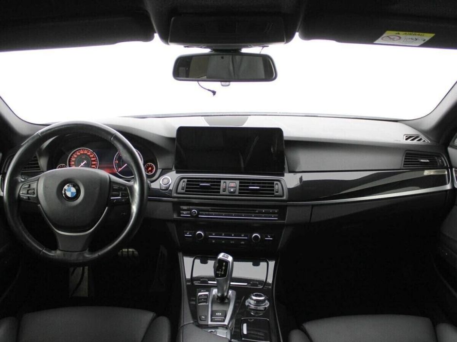 BMW 5 серии, 2.0 л, АТ, 2016 фото 2