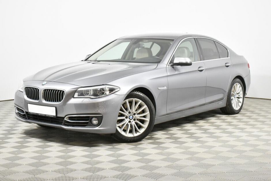 BMW 5 серии, 3.0 л, АТ, 2015 фото 3