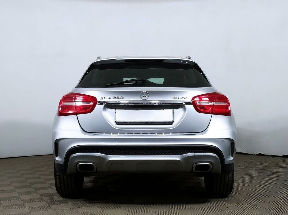 Mercedes-Benz GLA, 2.0 л, Робот, 2015 фото 6