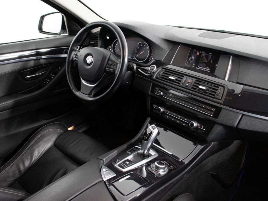 BMW 5 серии, 2.0 л, АТ, 2015 фото 13