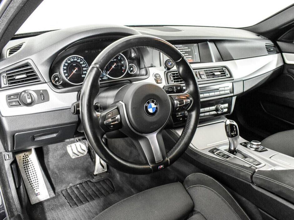 BMW 5 серии, 2.0 л, АТ, 2016 фото 2