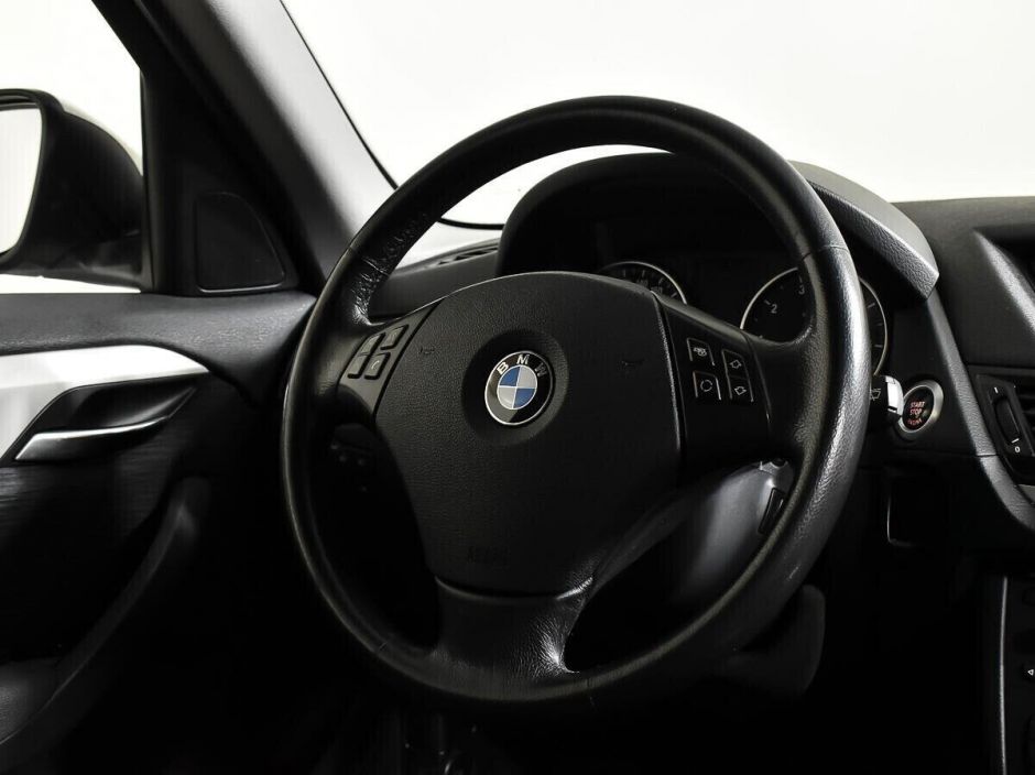 BMW X1, 2.0 л, АТ, 2014 фото 2