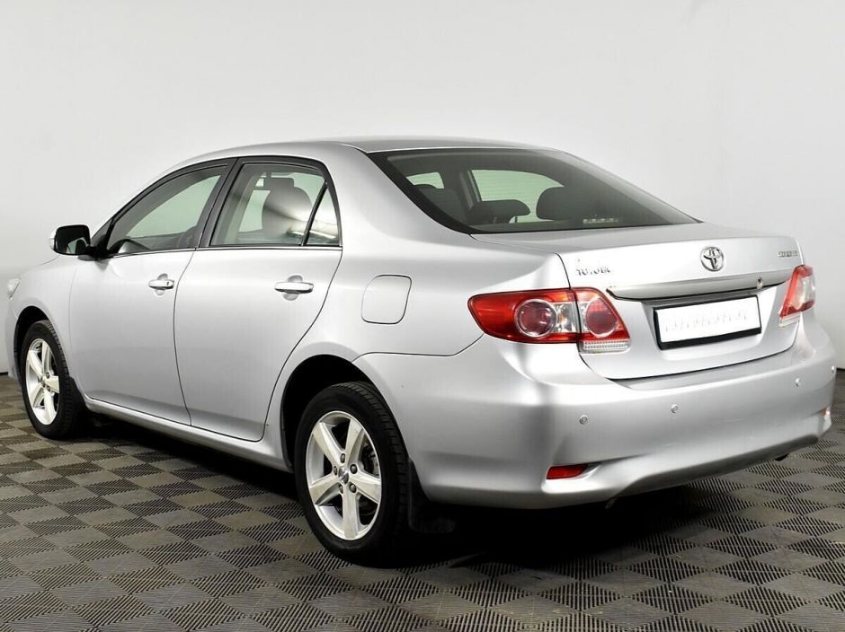 Toyota Corolla, 1.6 л, АТ, 2010 фото 5