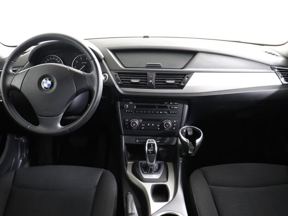 BMW X1, 2.0 л, АТ, 2013 фото 12