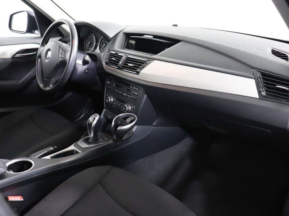 BMW X1, 2.0 л, АТ, 2014 фото 2